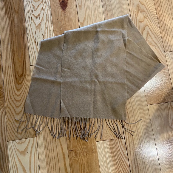 Men’s Scarf - Picture 1 of 1